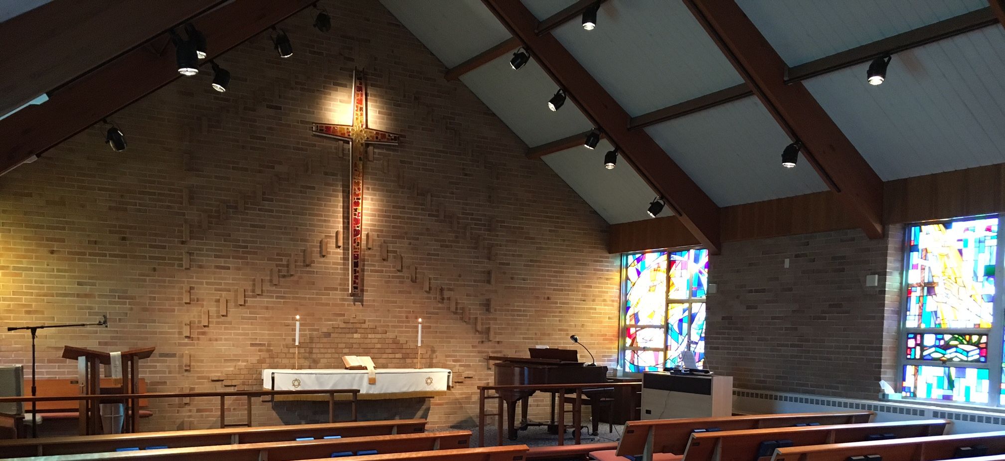 Walker Chapel & windows Spring 2016X0925